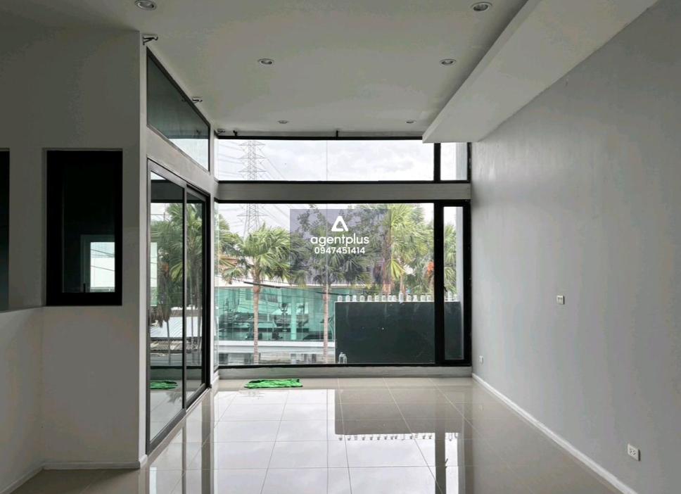 ขาย/ให้เช่า โฮมออฟฟิศ เป็นยูนิตที่ดี/ใหญ่สุดของโครงการมบ.โคราซอน ประชาชื่น ติดถนนเลียบคลองประปา เยื้องทางเข้าศูนย์ราชการแจ้งวัฒนะ ทำเลเยี่ยม