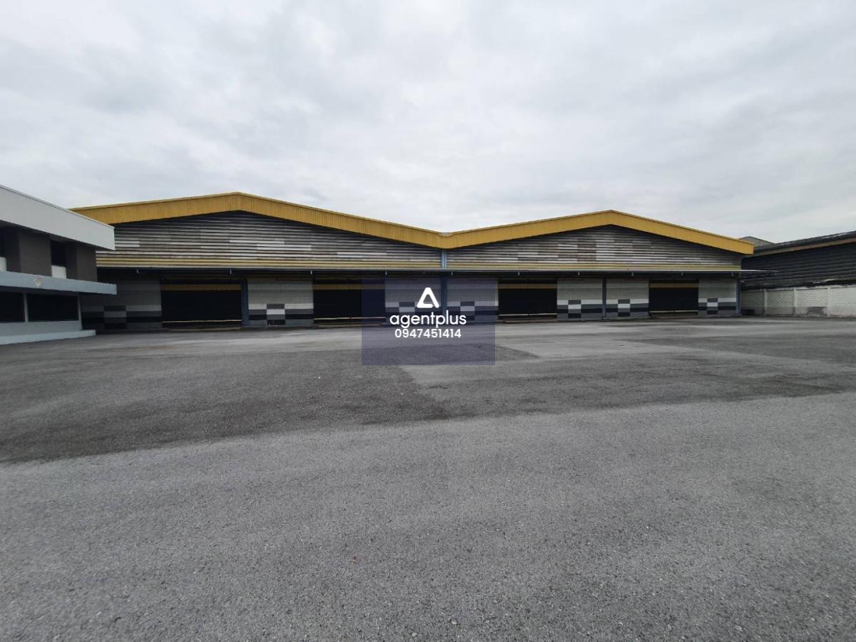 ให้เช่าโกดังพร้อมสำนักงาน ถนนสุขุมวิท สำโรง-สำโรงใต้ ใกล้รถไฟฟ้า กรุงเทพฯ