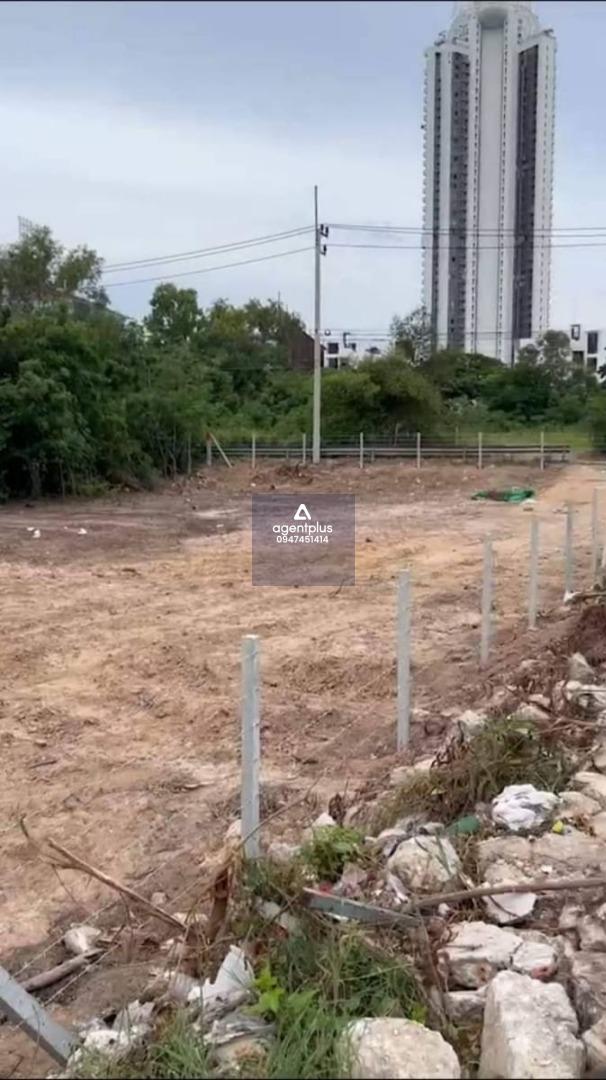 * ขายที่ดินฝั่งทะเลจอมเทียน ที่ดินเปล่าติดทางสาธารณะประโยชน์ 2 ด้าน  เมืองพัทยา