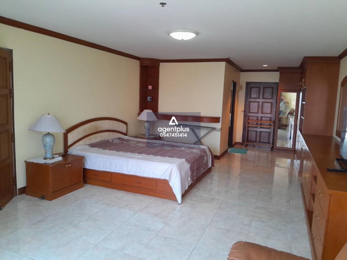 ขาย - ห้อง คอนโด วิวทะเล2 ห้องCombined (สามารถแบ่งห้องขายได้ 64,41,41 ตรม) 