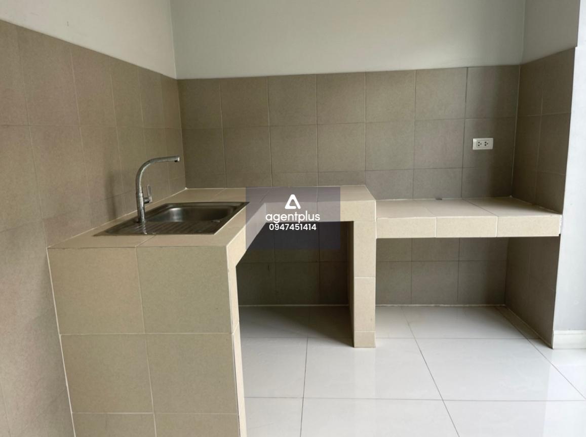 ขายบ้านทาวน์โฮม 3 ชั้น ทำเลวิภาวดี — พื้นที่กว้าง อยู่สบาย ใกล้เมือง เดินทางง่าย!