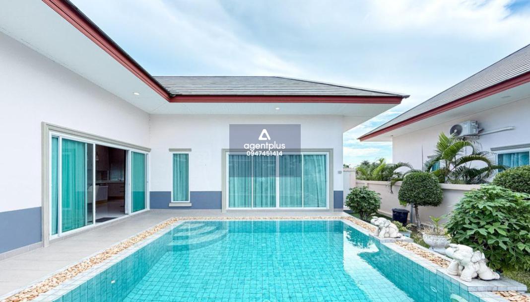 พูลวิลลาในโครงคุณภาพ ออกแบบได้ครบทุกฟังก์ชันการใช้งาน ตกแต่งด้วยเฟอร์นิเจอร์อย่างดี หรูหรา ทันสมัย  ชุมชนดี สังคมดี บรรยากาศน่าอยู่ โอบล้อ ด้วยธรรมชาติ และใกล้แหล่งท่องเทียวมากมาย