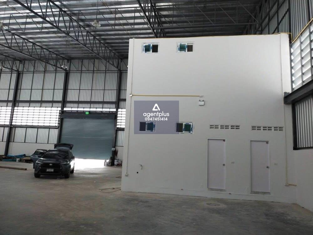 *ให้เช่าโกดัง / โรงงาน พร้อมออฟฟิศ @นิคมอุตสาหกรรมบางปูเหนือ กรุงเทพฯ