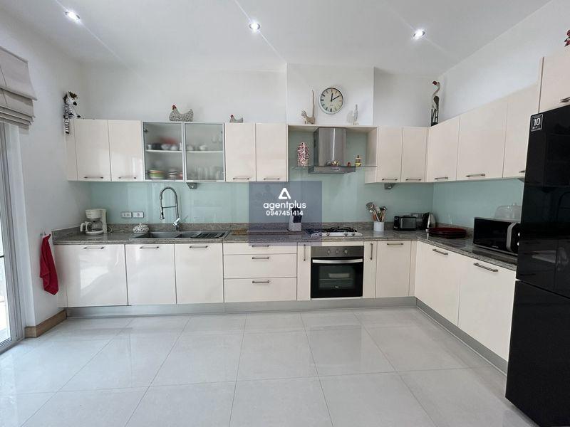 *วิลล่าสระว่ายน้ำโมเดิร์นหรู โครงการ เดอะ ไวน์ยาร์ด เฟส2 โป่ง ชลบุรี