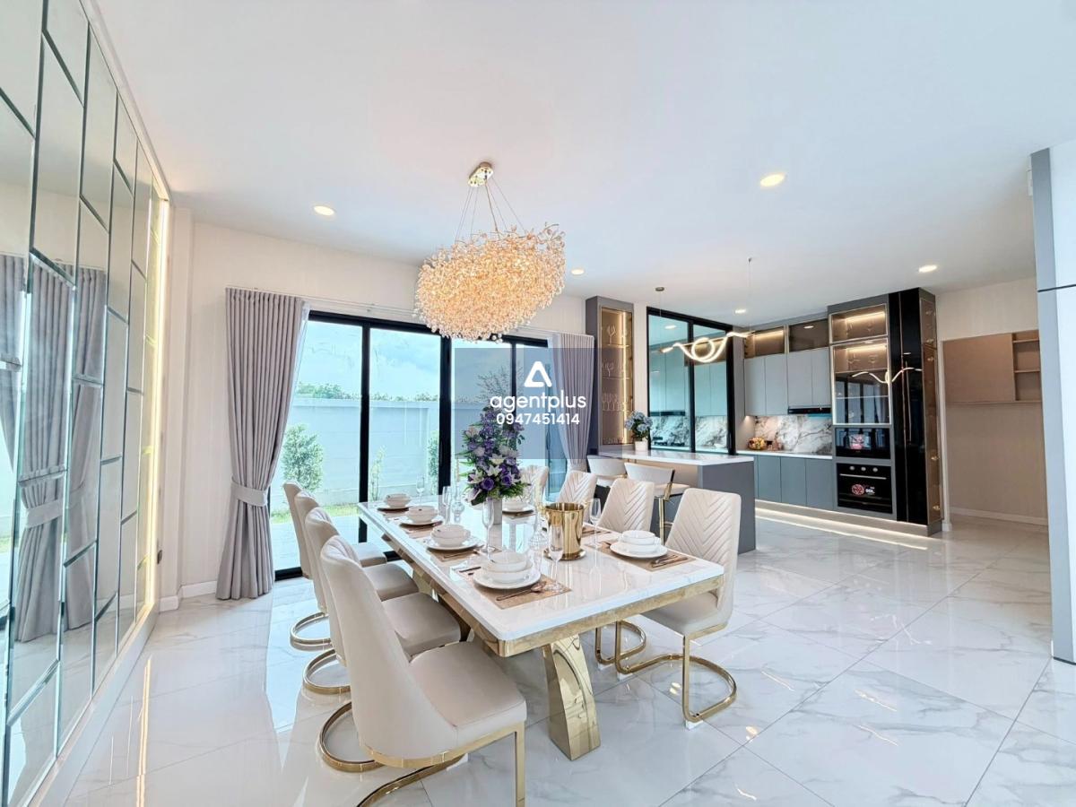 ให้เช่า/ขายผ่อนตรง บ้านใหม่พร้อมสระส่วนตัว เฟอร์ครบพร้อมอยู่ พัทยา