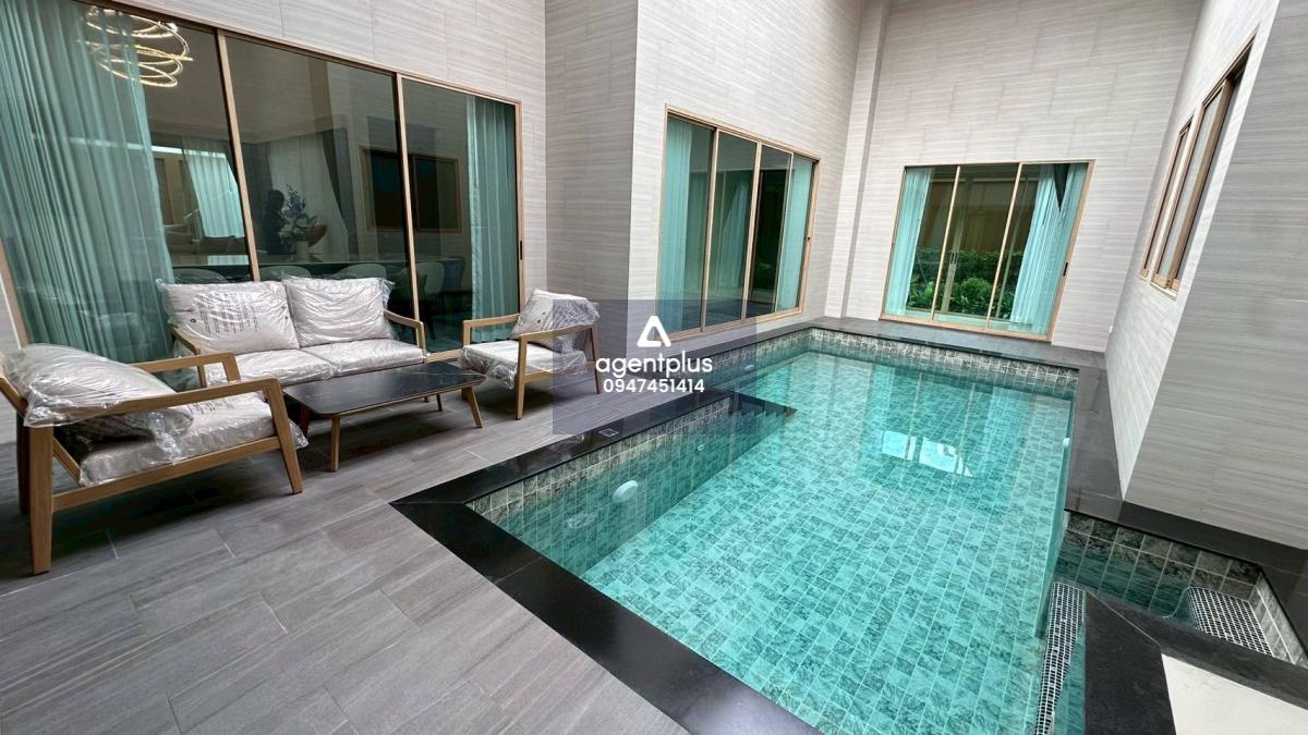 *ให้เช่าบ้านพูลวิลล่าสุดหรู เงียบสงบ โลเคชั่นดี Baan Mae Bibury พัทยา 