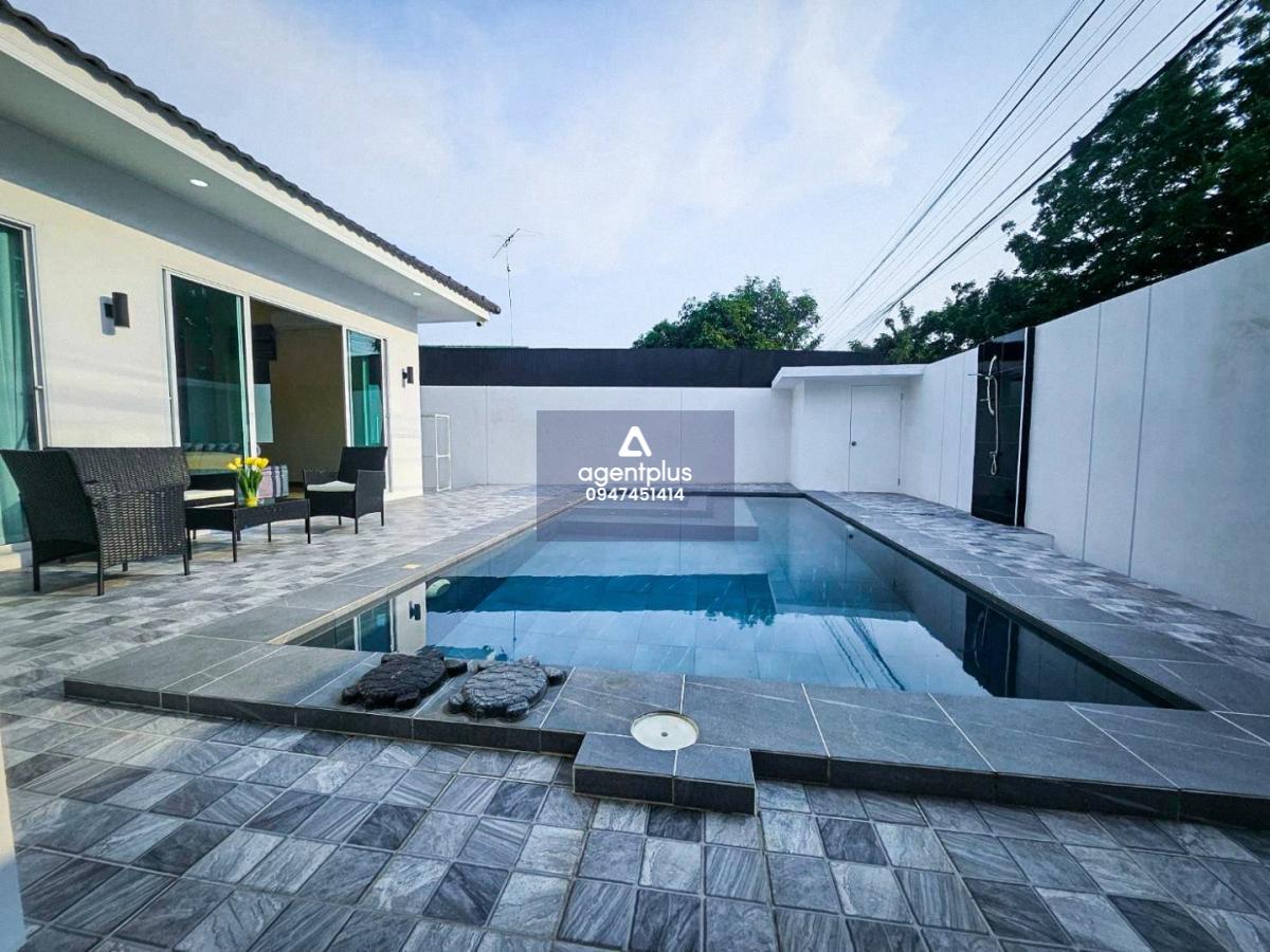 ให้เช่าบ้านเดี่ยวพร้อมสระว่ายน้ำ ใกล้ตลาดน้ำสี่ภาค พัทยา