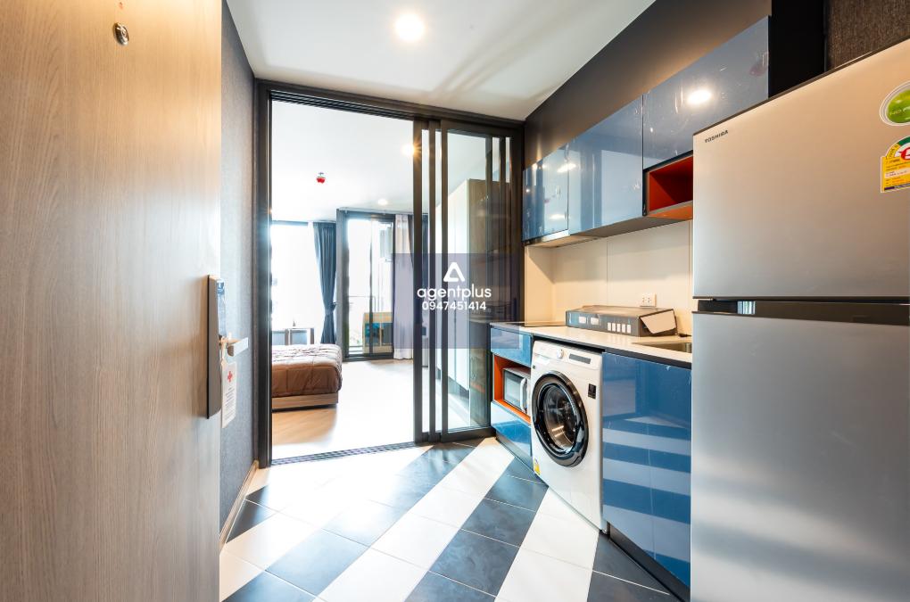 คอนโด “เดอะ เบส สะพานใหม่” ติด BTS สายหยุด เพียงไม่กี่ก้าว — ห้องสวยพร้อมอยู่ วิวโล่ง ราคาดี!