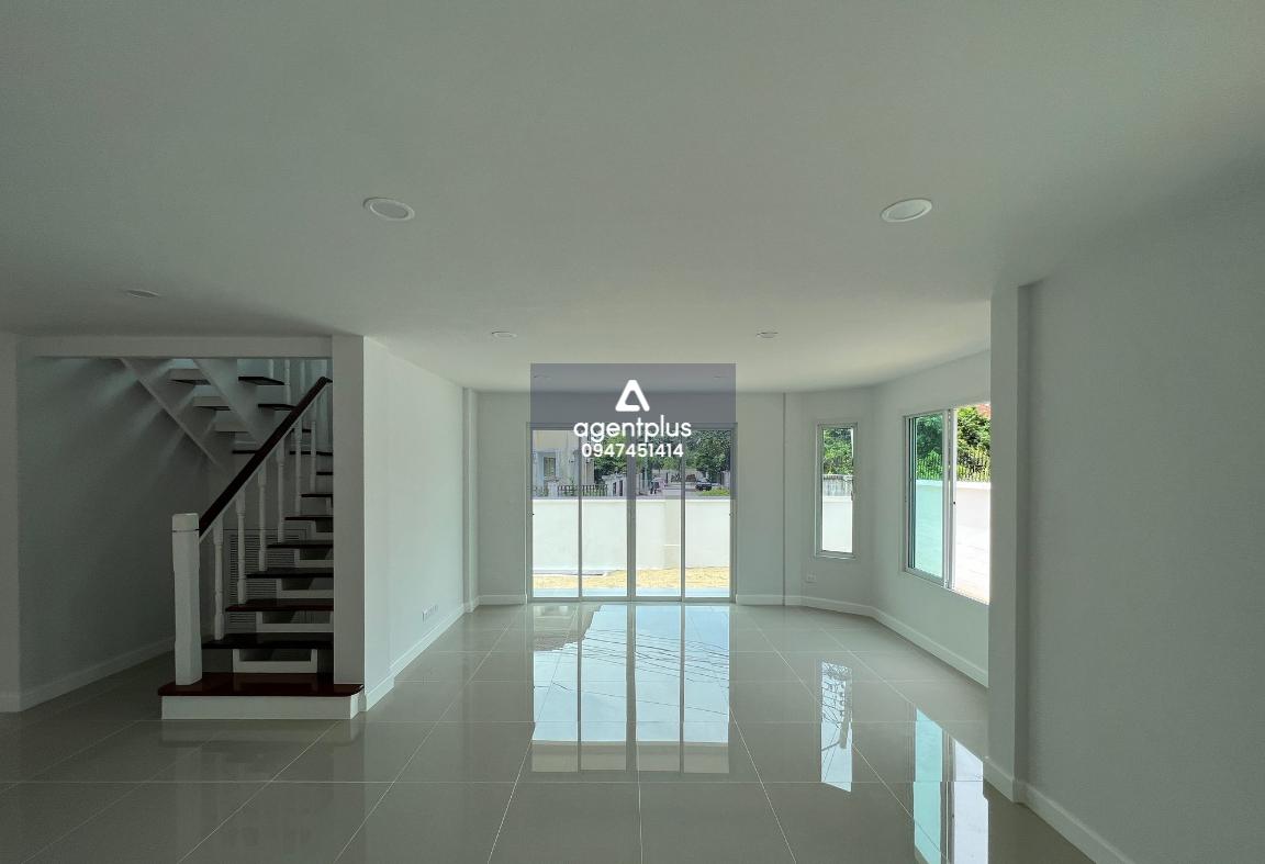 ขายบ้านเดี่ยว โครงการนันทวัน วงแหวน-รัตนาธิเบศร์ ปรับปรุงใหม่ บ้านเดี่ยว 2 ชั้น ติดถนนใหญ่กาญจนาภิเษก ทำเลดีการเดินทางสะดวก