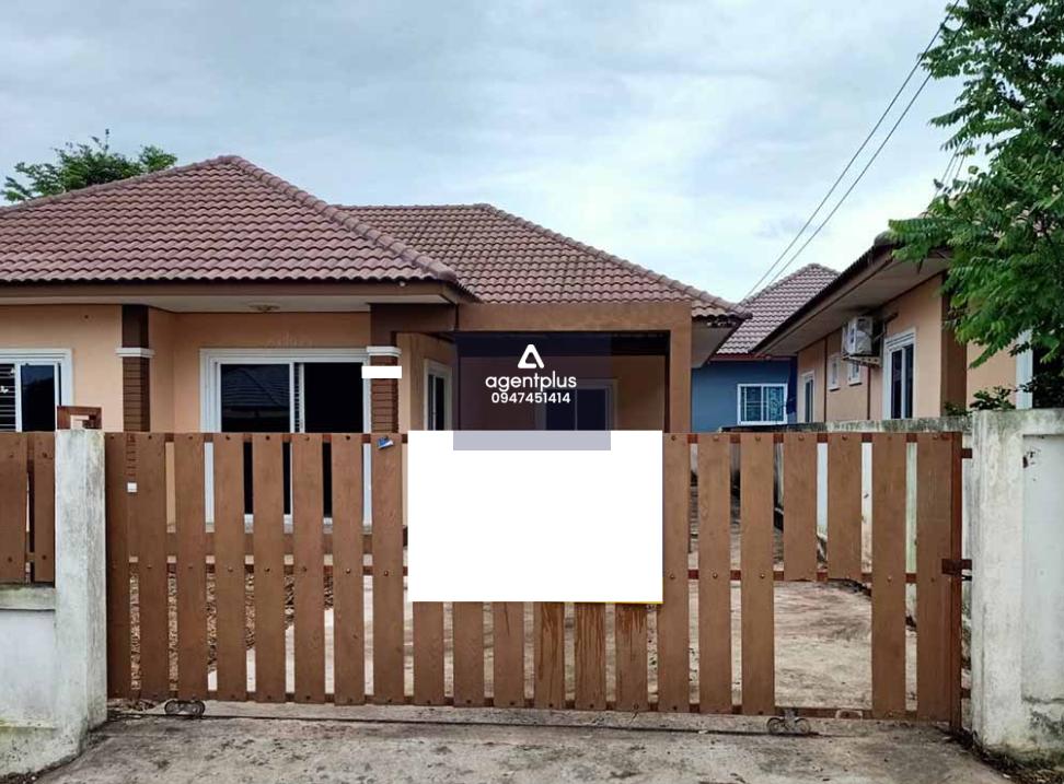 โครงการเกิดเจริญ นิคมพัฒนา บ้านเดี่ยวชั้นเดียว ทำเลอยู่ในแหล่งชุมชน การเดินทางสะดวก ซอยนาคจู ถนนซอย 4 สาย 13 แยกจากถนนสาย 13(ทล.3375) 2.9 กม.