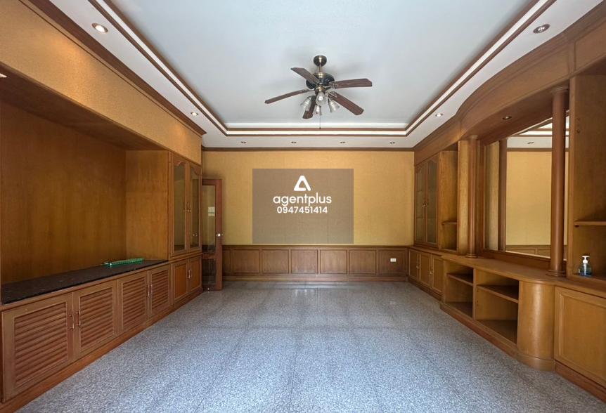 ให้เช่า/ขาย พูลวิลล่าหรูพัทยา พื้นที่ใหญ่ 1 ไร่ 2 งาน ใกล้มอเตอร์เวย์