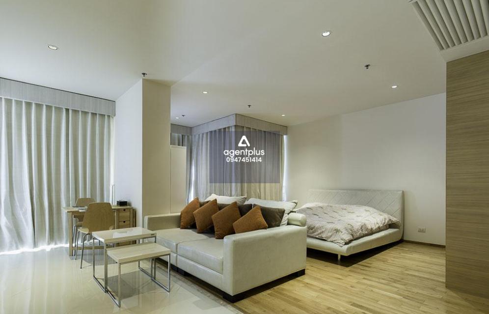 ดิ เอ็มไพร์ เพลส คอนโดหรูกลางสาทร ใกล้รถไฟฟ้า วิวเมือง พร้อมเข้าอยู่