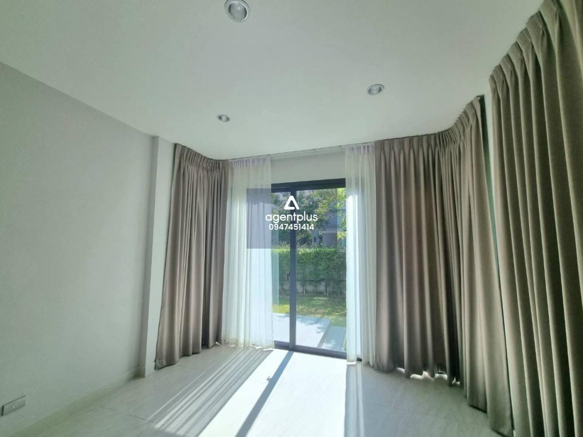 *ขายบ้านแปลงมุม เชื่อมต่อกับคลับเฮาท์ โครงการ เดอะ ซอนเน่ ศรีนครินทร์ บางนา กรุงเทพฯ