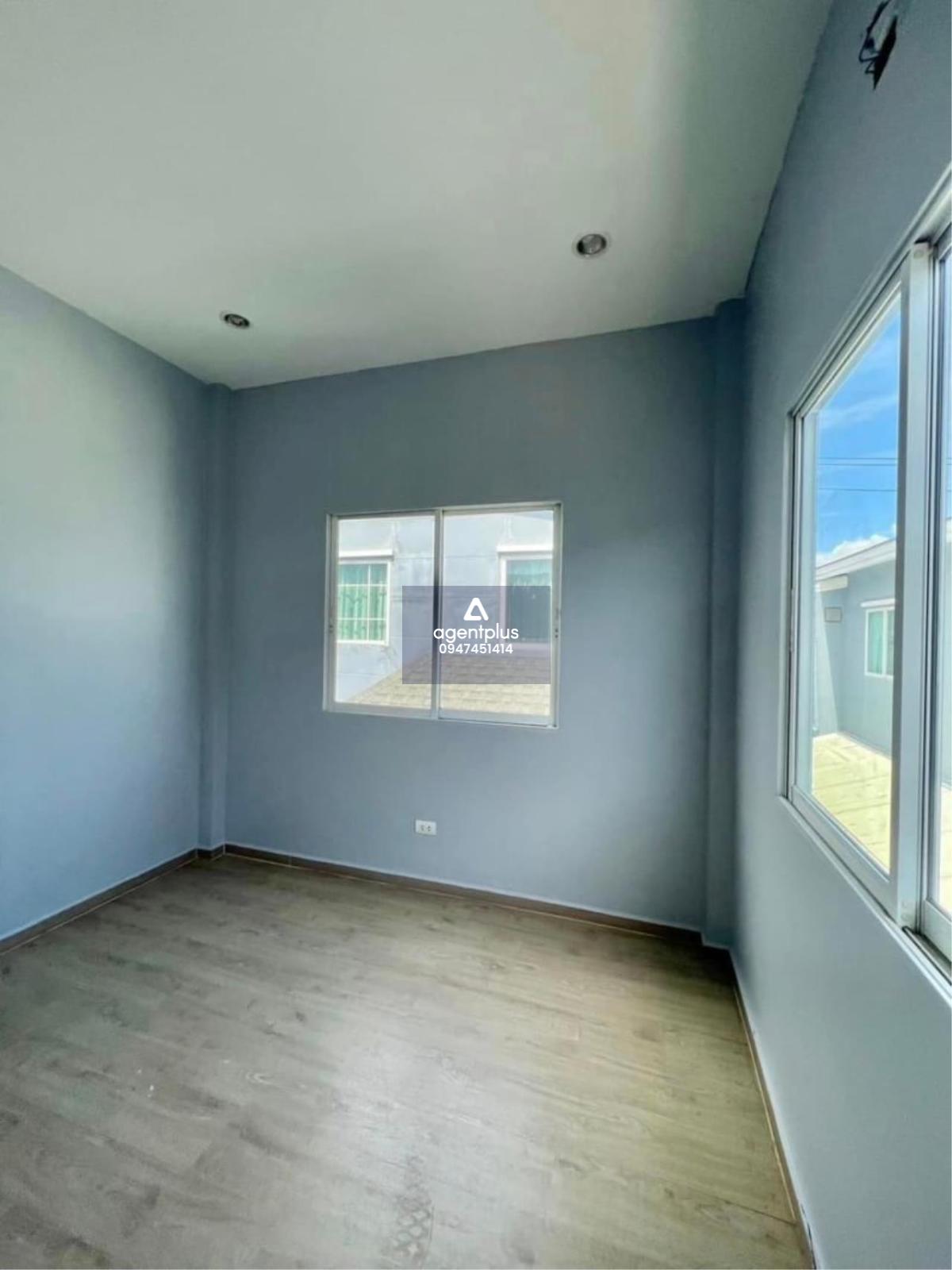 บ้านสวยราคาพิเศษ  โครงการ Winston Village หนองกรับ พัทยา