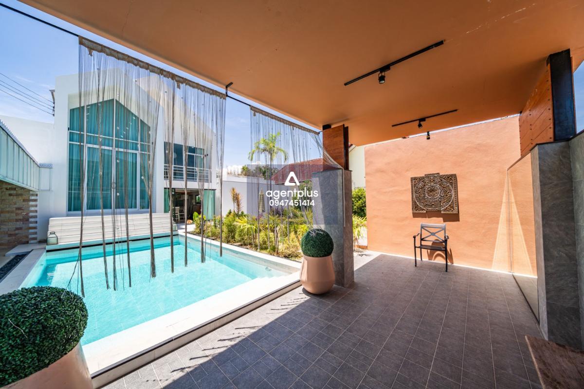 ขายบ้านเดี่ยวหรูพร้อมสระว่ายน้ำ หมู่บ้านนทีกานต์ ปาร์ควิว พัทยา ทำเลพรีเมียม ติดขอบอ่างเก็บน้ำมาบประชัน