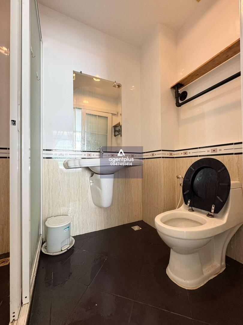 ปล่อยเช่าคอนโด วิวสระว่ายน้ำ ซีซีคอนโดมิเนียม 1 พัทยา