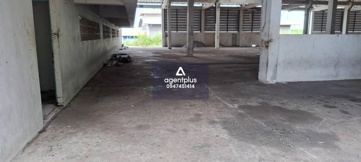 *โรงงานพร้อมที่ดินผังสีม่วงเข้ม 18 ไร่ 50 ตรว. ศรีราชา-บ่อวิน ชลบุรี ขายพร้อมใบ รง. 105 & 106!