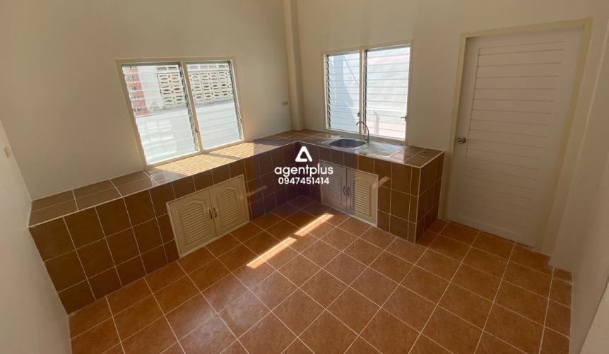 ขาย บ้าน หมู่บ้านนาวีเฮ้าส์ 21 โครงการทำเลติดถนนใหญ่ สะดวกสบายทุกการเดินทางด้วยถนนสุขุมวิท