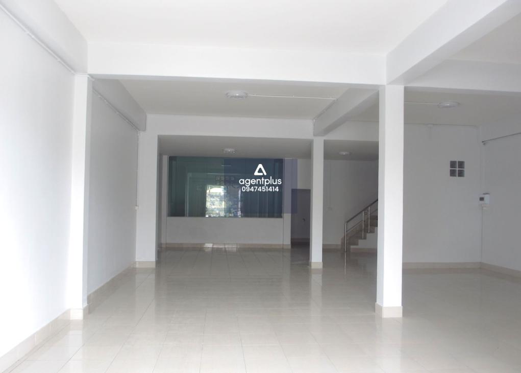 ขายอาคารพาณิชย์ 2 ชั้น 2 คูหา ทะลุถึงกัน หาดใหญ่ ทำเลดี ติดถนนสายเลี่ยงเมือง (ทล.43) เดินทางเข้า-ออกสะดวก เหมาะสำหรับอยู่อาศัยและทำการค้า