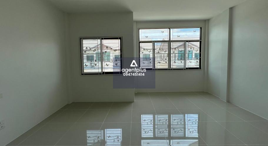 ขาย ทาวน์เฮ้าส์ บ้านชลพฤกษา นาป่า