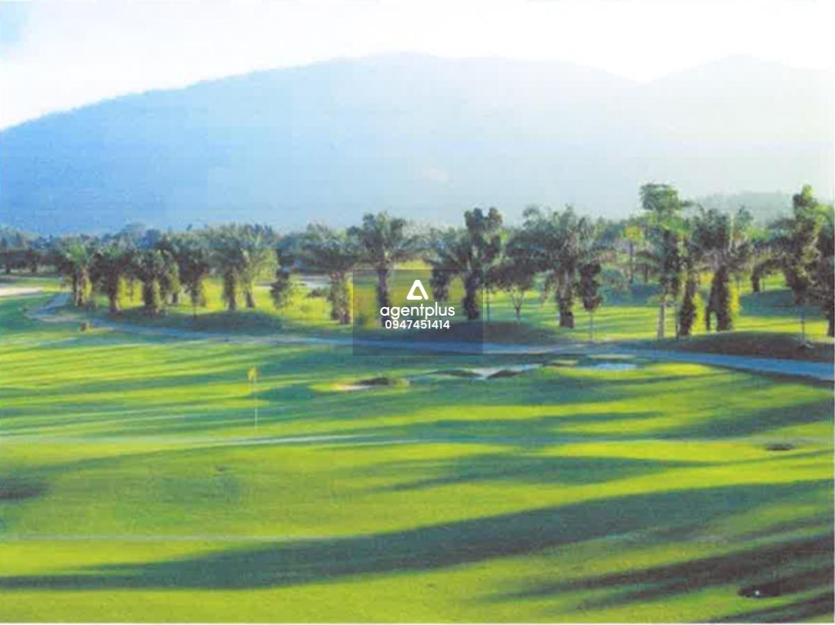 ขายสนามกอล์ฟ 335 ไร่ ใกล้อ่างเก็บน้ำบางพระ ศรีราชา ชลบุรี