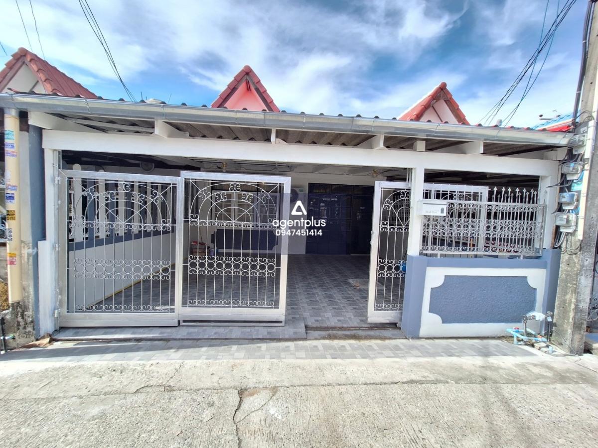 ขายทาวน์เฮ้าส์ พัทยา เขาตะโล ซอย 8 พร้อมเข้าอยู่