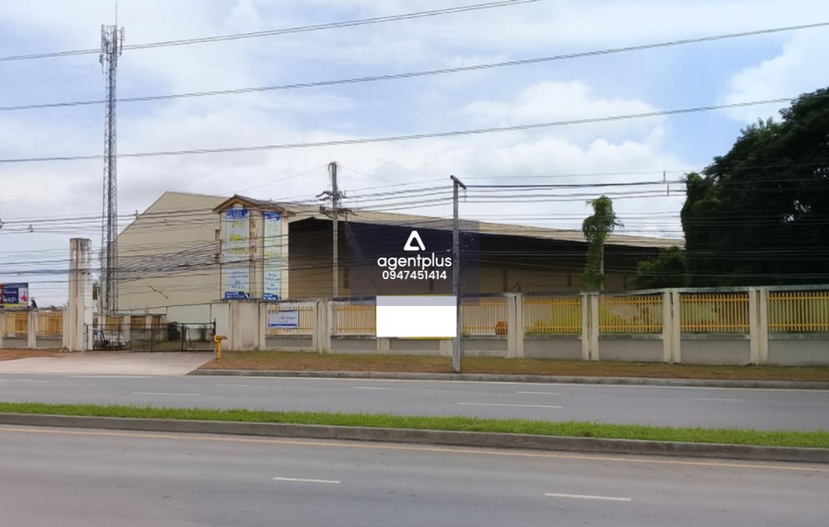 โรงงานและที่ดินพร้อมสิ่งปลูกสร้าง ติดถถนนมิตรภาพ การเดินทางสะดวก เหมาะกับการทำโกดังเก็บสินค้า ใกล้เขตอุตสาหกรรมและโรงพยาบาลสูงเนิน อำเภอสูงเนิน จังหวัดนครราชสีมา