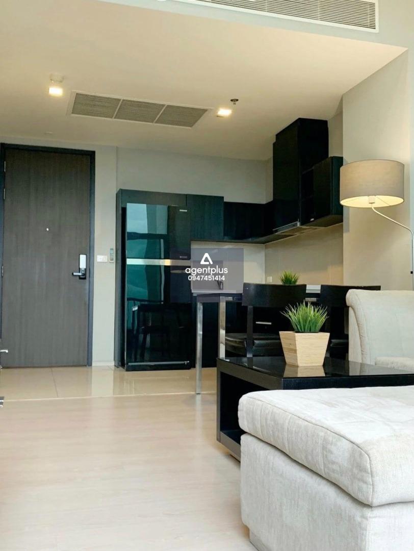 ให้เช่าคอนโดหรู ห้องใหญ่ ติด BTS พระโขนง ริทึ่ม สุขุมวิท 44/1 กรุงเทพฯ