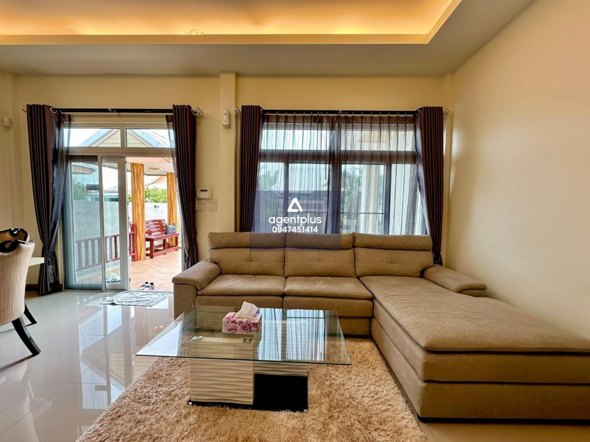 พูลวิลล่าสไตล์ไทยโมเดิร์น  ทำเลสงบเป็นส่วนตัว มีระบบรักษาความปลอดภัยตลอด 24 ชม.