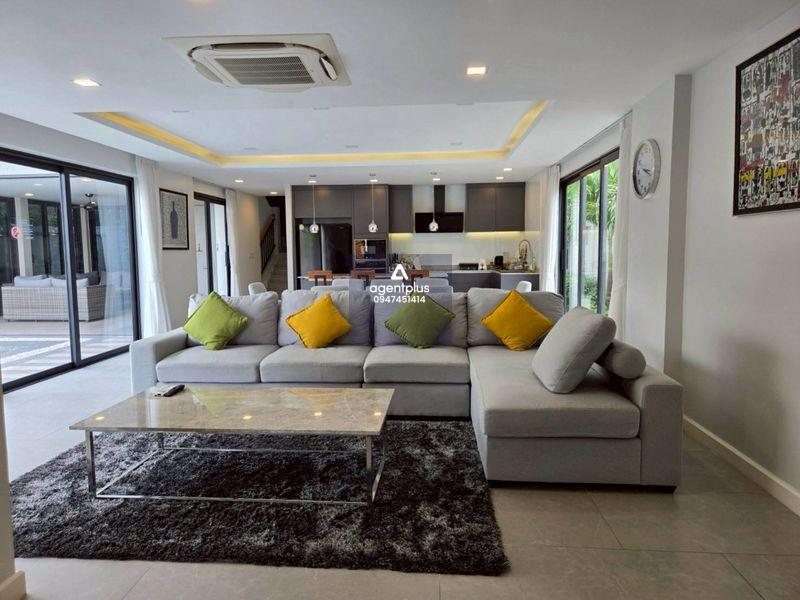 ขายด่วนวิลล่าหรูโมเดิร์นใกล้ทะเล — Serenity Jomtien Villas พัทยา นักลงทุนห้ามพลาด!!