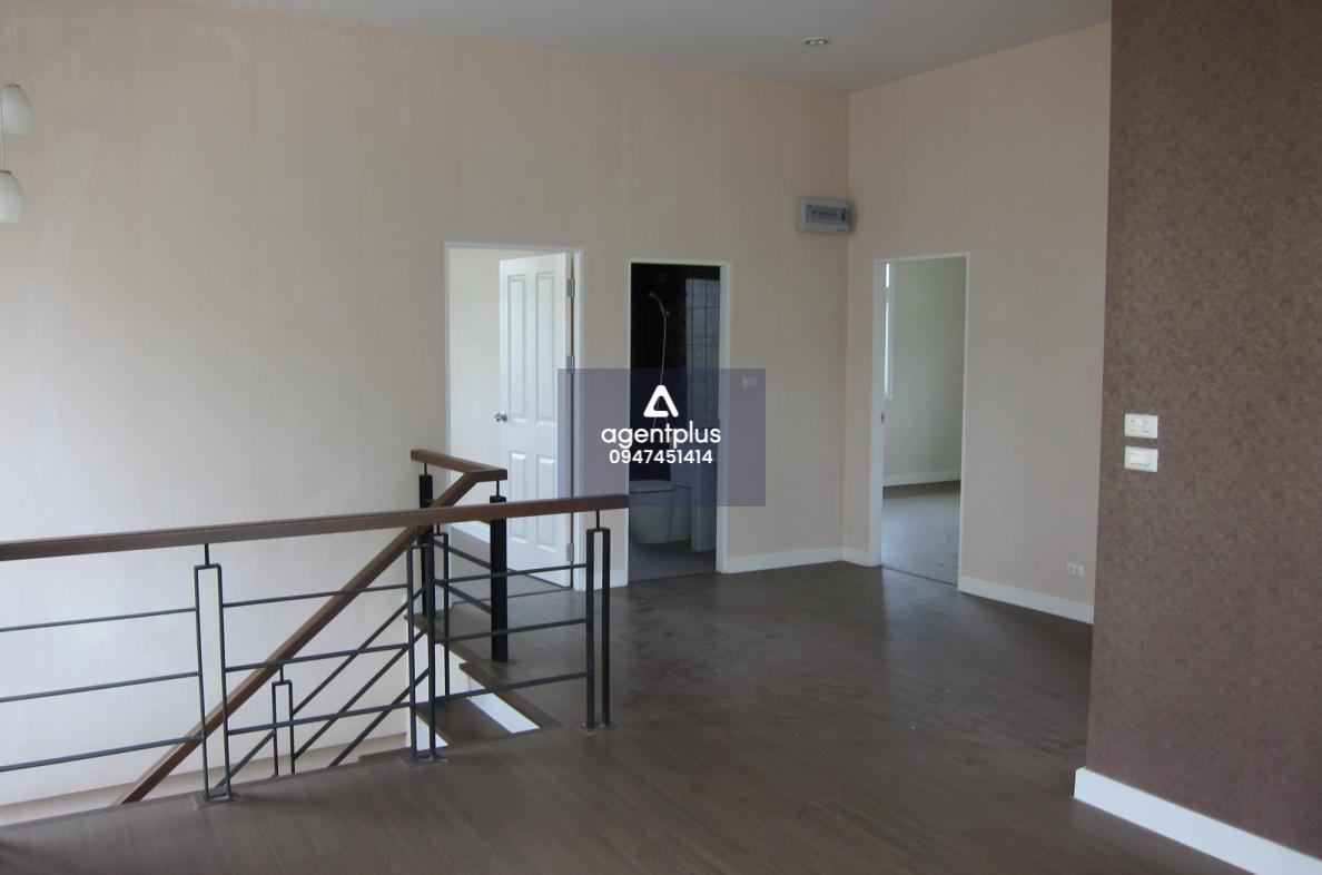 บ้านเดี่ยว 2 ชั้น หมู่บ้านศิรินรัตน์ หทัยราษฎร์ 37