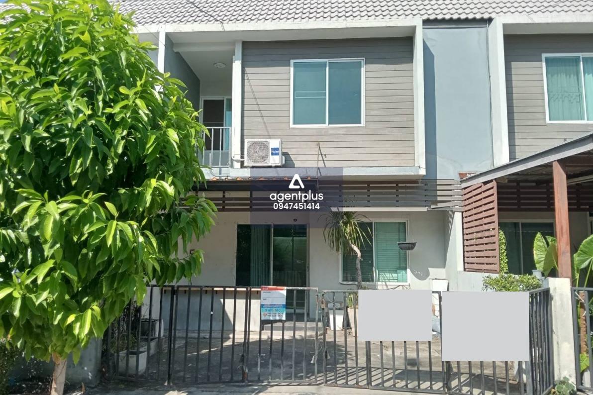 ขายทาวน์เฮ้าส์ 2 ชั้น หมู่บ้านอารียาเดอะคัลเลอร์ พรีเมี่ยม ทำเลดี เดินทางสะดวก