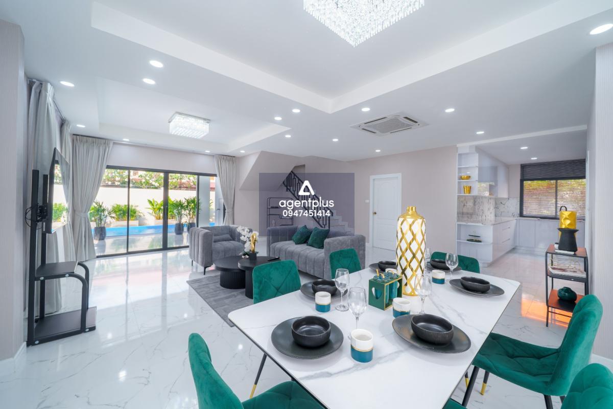 บ้านพูลวิลล่าราคาพิเศษ บ้านสวยพร้อมเข้าอยู่ บ้านสวยในโครงการ Ekmongkol 1 Village เมืองพัทยา