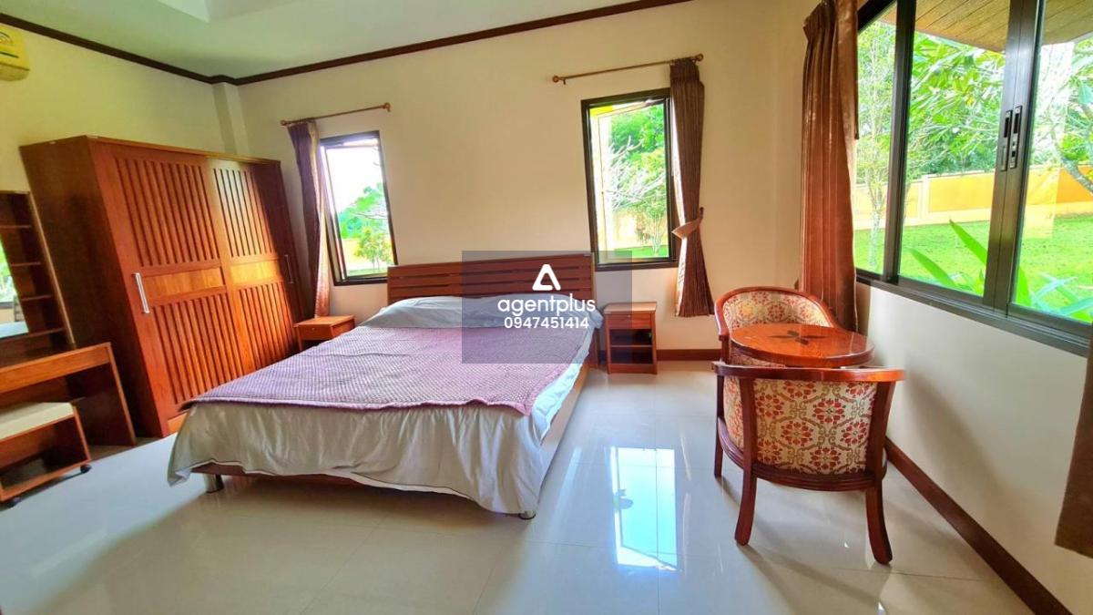 𝙇𝙪𝙭𝙪𝙧𝙮 𝙋𝙤𝙤𝙡 𝙫𝙞𝙡𝙡𝙖𝙨 𝙁𝙤𝙧 𝙎𝙖𝙡𝙚. 🗺𝙎𝙞𝙯𝙚 𝟱 𝙧𝙖𝙞 𝟯𝟱𝟰.𝟵 𝙨𝙦 𝙬. 𝙎𝙖𝙩𝙩𝙖𝙝𝙞𝙥 ,𝙔𝙖𝙠 𝙘𝙝𝙚 𝙋𝙧𝙞𝙘𝙚 48 𝙢𝙞𝙡𝙡𝙞𝙤𝙣 𝙗𝙖𝙝𝙩 ✔️𝟯 𝙝𝙤𝙪𝙨𝙚𝙨 𝙞𝙣 𝙩𝙝𝙚 𝙛𝙚𝙣𝙘𝙚. ✔️𝟲 𝙗𝙚𝙙𝙧𝙤𝙤𝙢𝙨, 𝟰 𝙗𝙖𝙩𝙝𝙧𝙤𝙤𝙢𝙨 ✔️ 𝟮 𝙀𝙪𝙧𝙤𝙥𝙚𝙖𝙣 𝙠𝙞𝙩𝙘𝙝𝙚𝙣 ✔️ 𝙎𝙬𝙞𝙢𝙢𝙞𝙣𝙜 𝙥𝙤𝙤𝙡, 𝙨𝙞𝙯𝙚 𝟲 × 𝟭𝟮, 𝙙𝙚𝙥𝙩𝙝 𝟭.𝟱𝟬 𝙢𝙚𝙩𝙚𝙧𝙨 🏊 ✔️ 𝙛𝙞𝙨𝙝 𝙥𝙤𝙣𝙙 𝙞𝙣 𝙛𝙧𝙤𝙣𝙩 𝙤𝙛 𝙩𝙝𝙚 𝙝𝙤𝙪𝙨𝙚 ✔️ 