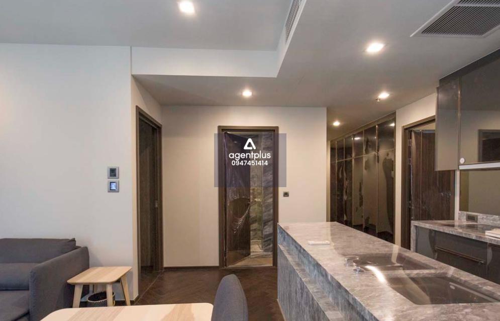 คอนโดลักชัวรี เดอะ โมนูเมนต์ สนามเป้า  ใจกลางพญาไท วิวเมืองสุดหรู ใกล้ BTS สนามเป้า