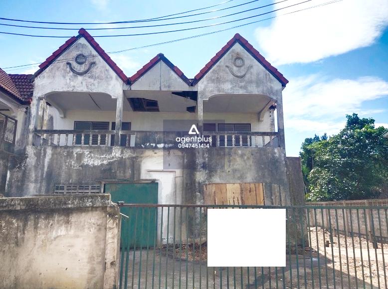 ขายทาวน์เฮ้าส์ 2 ชั้น 2 หลัง (เปิดทะลุถึงกัน) โครงการมารุ่งเรือง ตลิ่งชัน ทำเลดี ติดถนนพุทธมณฑลสาย 1 ใกล้แหล่งชุมชน การคมนาคมสะดวก สาธารณูปโภคครบ