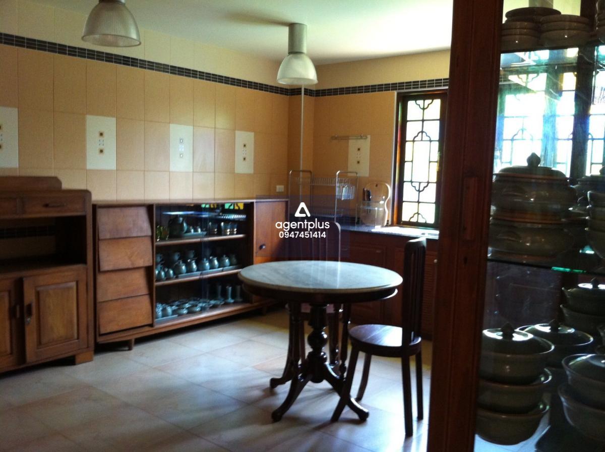 ขายด่วน!!บ้านสวยสามหลังพร้อมอยู่ บนเนินสวยบ้านกิ่วพร้าว แม่จัน เชียงราย