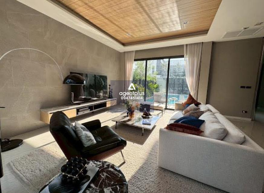 ขาย บ้านพูลวิลล่า ใจกลางเมืองพัทยา ( พัทยาใต้ )