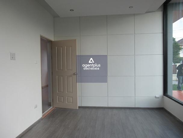 บ้านเดียว 2 ชั้น โครงการสิทธารมย์ อุดรธานี ปรับปรุงใหม่ สามารถเข้าออกได้หลายเส้นทาง ถนนทางหลวงเอเชียสาย 12 ถนนมิตรภาพ และถนนนิตโย การคมนาคมสะดวก สาธารณูปโภคครบ