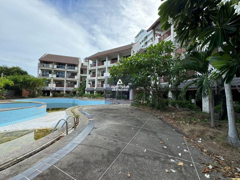 ให้เช่า รีสอร์ท ตามสภาพปัจจุบัน โลเคชั่นระดับ 5 ดาว  ติดถนนจอมเทียนสาย 2 พัทยา 