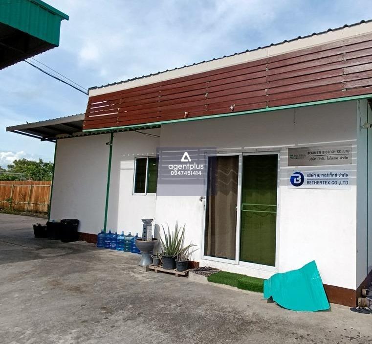 โกดัง-โรงงาน 600ตารางเมตร พร้อมออฟฟิศ บ้านพักคนงานพร้อม ติดถนนใหญ่ให้เช่า กระจายสินค้าออกได้เหนือใต้ออกตก บางปะอิน