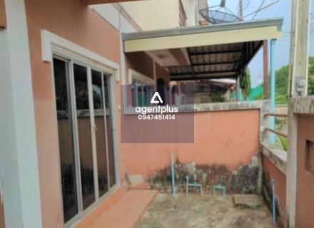 ทาวน์เฮ้าส์ ปารียา ศรีราชา บ่อวิน ชลบุรี