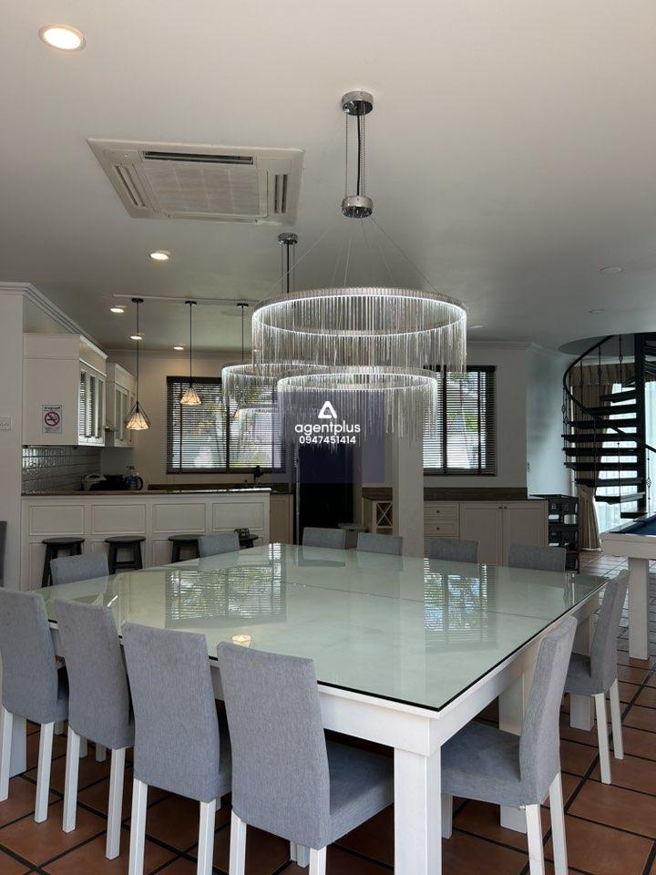 ปล่อยเช่า บ้านพูลวิลล่า 2 ชั้น วิลล่า เมด พัทยา