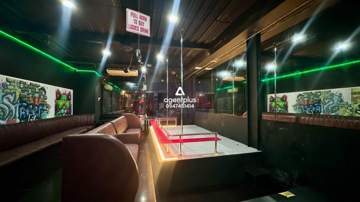  อะโกโก้บาร์ วอร์คกิ้งสตรีท พัทยา – For Sale / Rent!