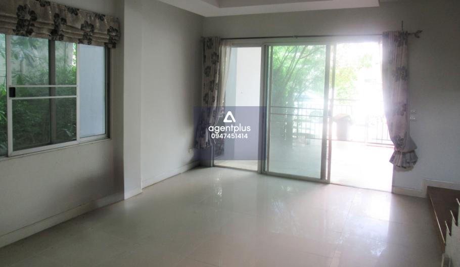 ขาย ทาวน์เฮ้าส์ โครงการวิสต้า อเวนิว เพชรเกษม 81