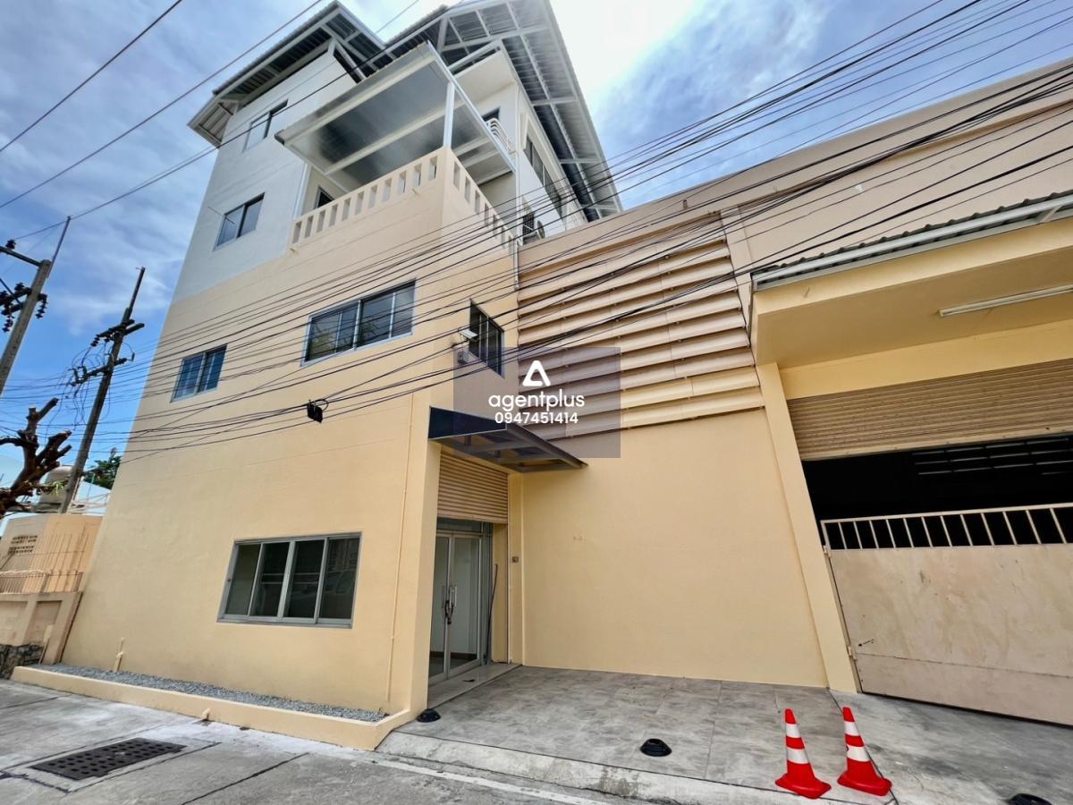 ขาย/ให้เช่า อาคารสำนักงาน 4 ชั้น พร้อมโกดัง ใจกลางพัทยา