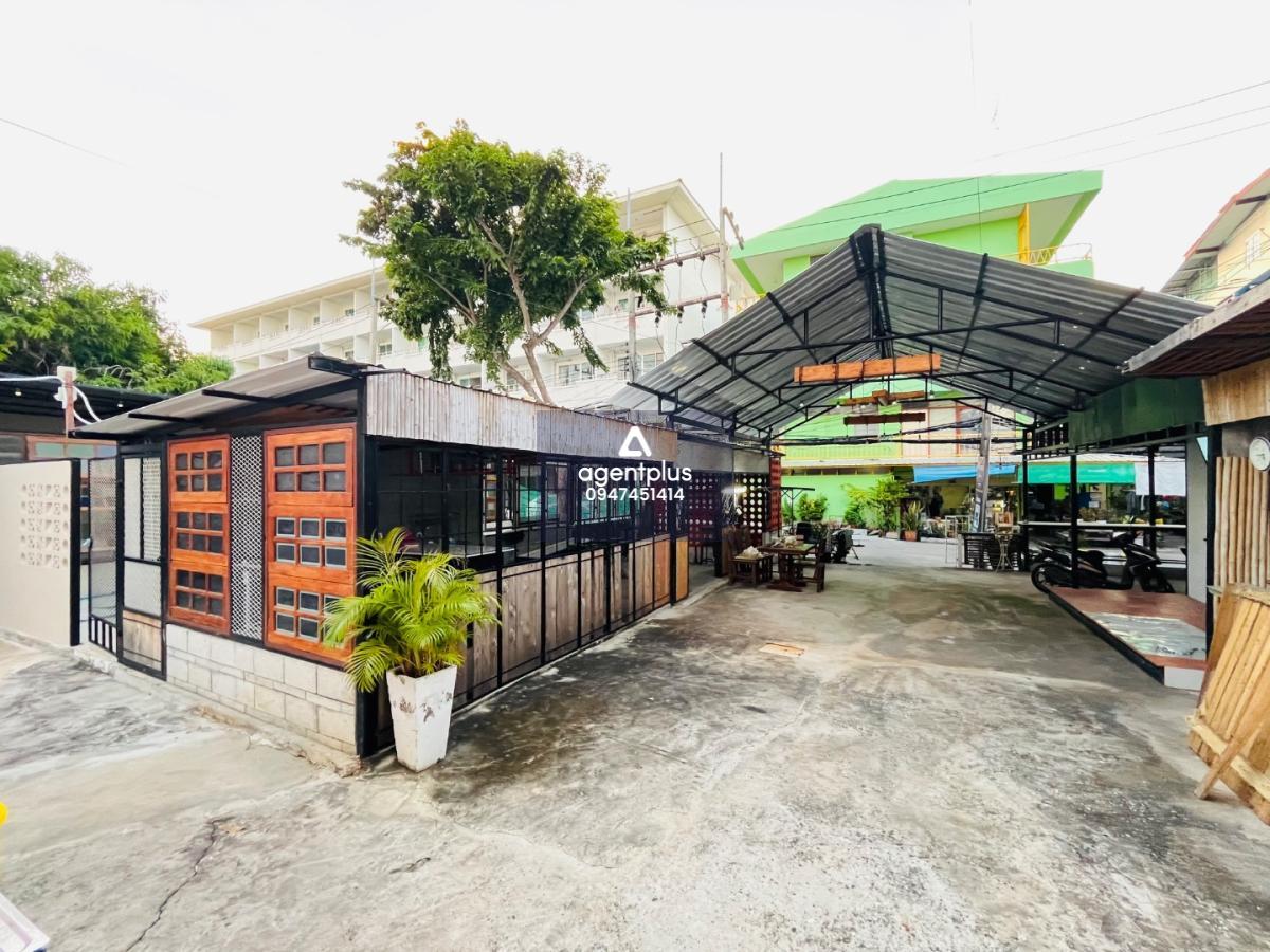  ให้เช่าร้านอาหาร ตกแต่งพร้อมใช้งาน ทำเลดี ติดถนนหน้าโครงการ เหมาะกับร้านแนวเอ้าท์ดอร์