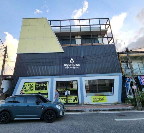 ให้เช่า ตึก 3 คูหา 12 ห้องนอน 8 ห้องน้ำ ชั้นบนเป็นห้องเช่า/ห้องพักอาศัยได้ ทำเล นาเกลือ พัทยา ติดถนน 