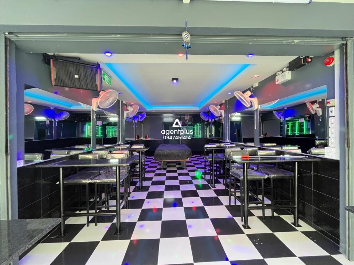 ให้เช่าด่วน! อาคารพาณิชย์ 4 ชั้น รีโนเวทใหม่ ชั้นล่างแต่งครบสไตล์บาร์_พร้อมดำเนินกิจการได้ทันที