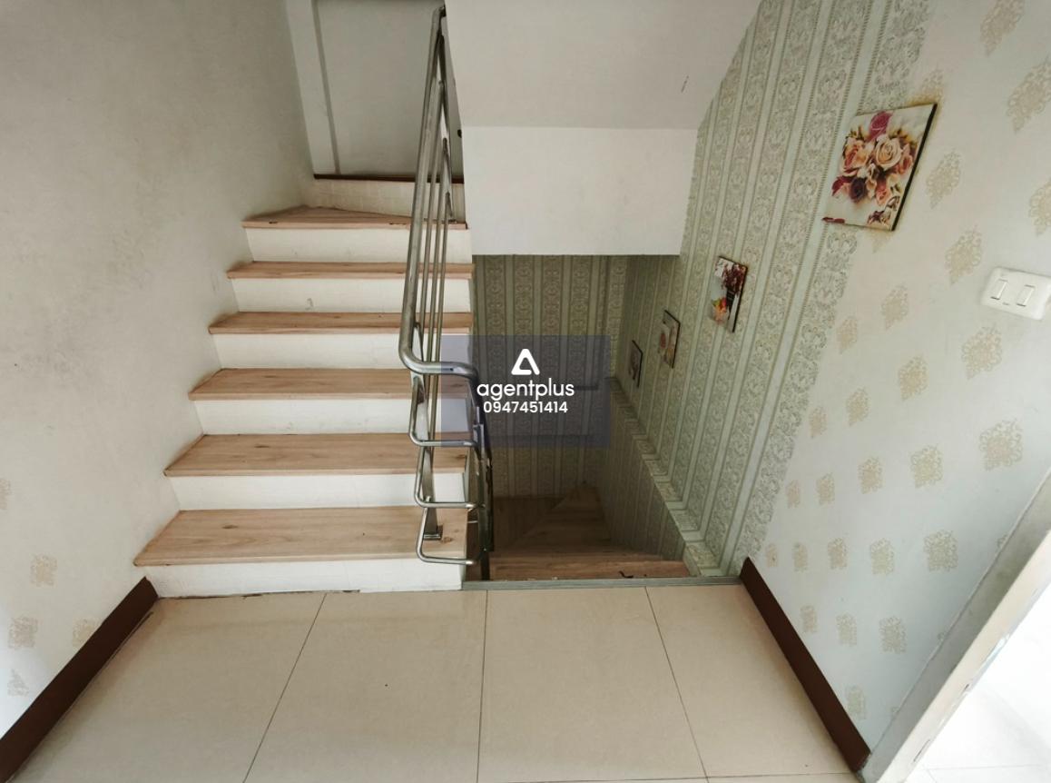 ขายด่วนทาวน์ดฮ้าส์ 3 ชั้น แกรนด์ วิสดอม บางขุนเทียน บ้านสไตล์โมเดิร์น ฟังก์ชันครบ ใกล้เมือง เดินทางสะดวก!